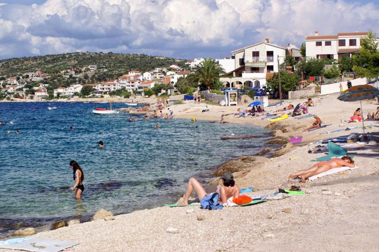 Apartments By The Sea Razanj, Rogoznica - 11347 Esterno foto