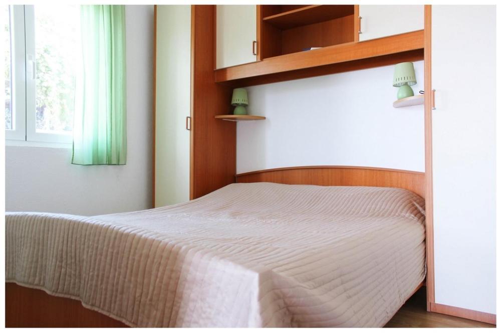 Apartments By The Sea Razanj, Rogoznica - 11347 Esterno foto