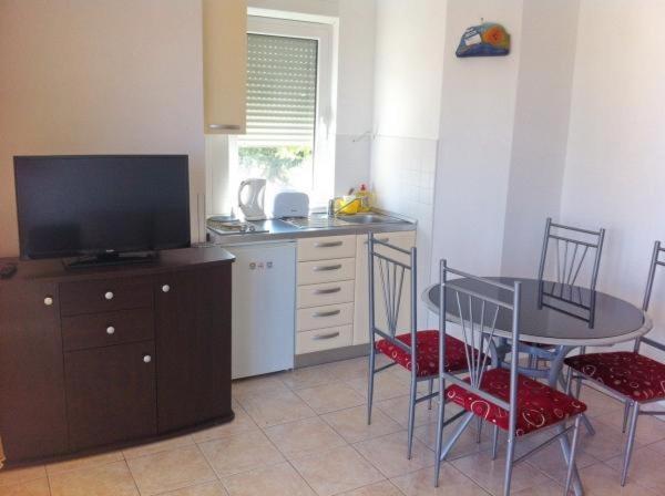 Apartments By The Sea Razanj, Rogoznica - 11347 Esterno foto