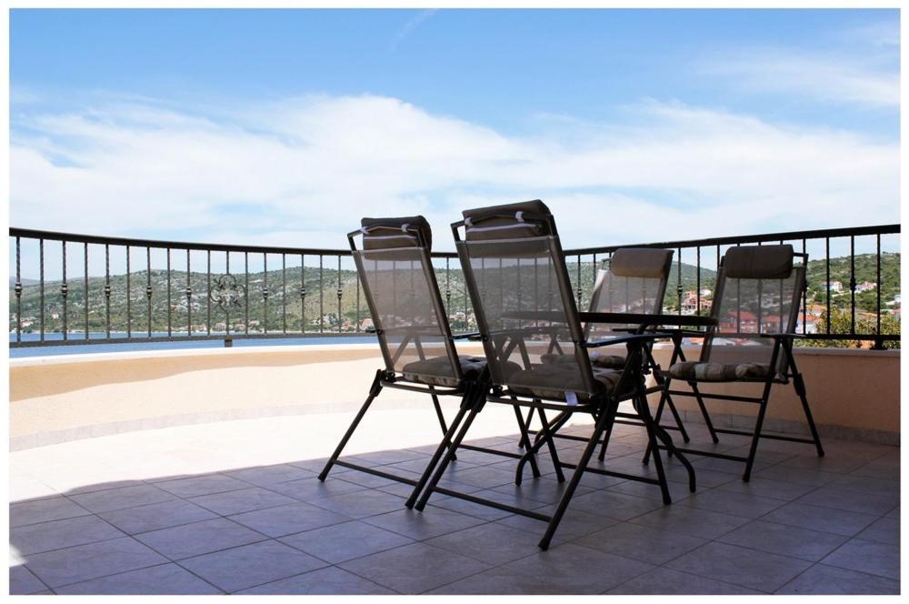 Apartments By The Sea Razanj, Rogoznica - 11347 Esterno foto