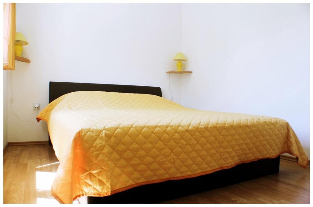 Apartments By The Sea Razanj, Rogoznica - 11347 Esterno foto